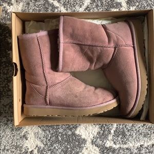 Cute Mauve Uggs